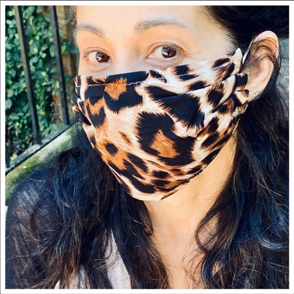 ✨PICK ANY 2 SALE ✨MADE IN THE USA FACE MASK - Picture 2 of 8